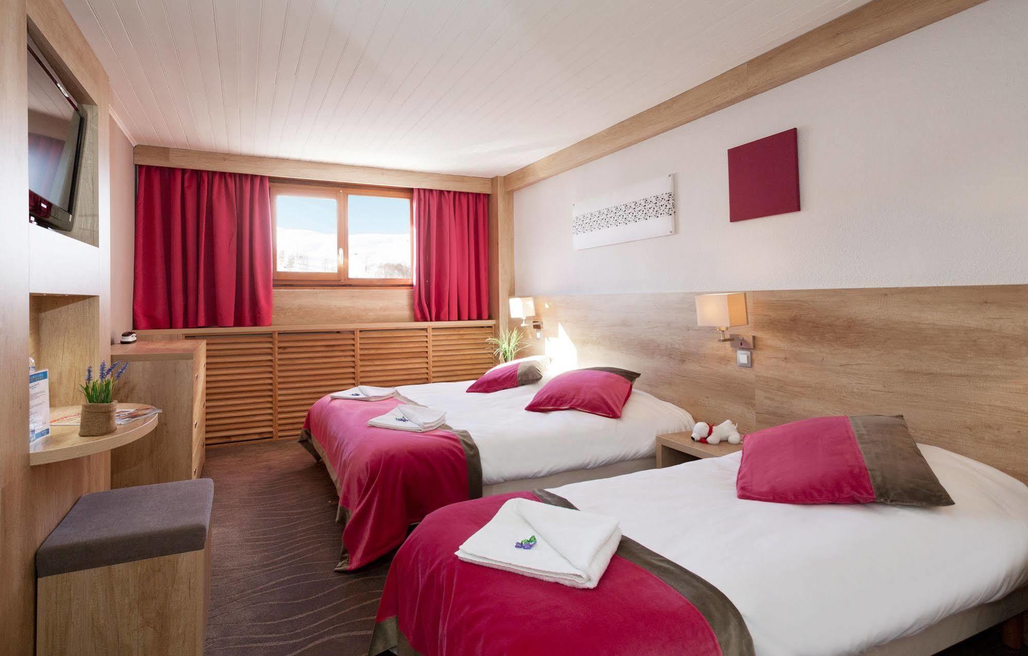 Hotel Club Mmv Le Panorama *** Les Deux Alpes Buitenkant foto
